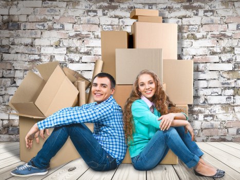 Packing services in Stockwell with careful wrapping of fragile items