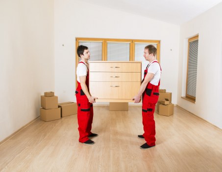 Professional moving and furniture storage service in Stockwell